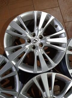 Диски бу оригинал R19 P на Toyota