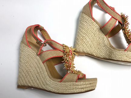 Сабо anya hindmarch