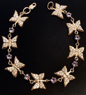 Золотой браслет с фианитами