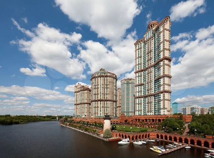 4-к квартира, 160.8 м², 43/49 эт.