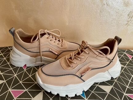 Кроссовки Patrol