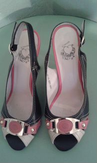 Босоножки кожаные Dolce Vita p 38