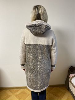 Дубленка двусторонняя- пальто