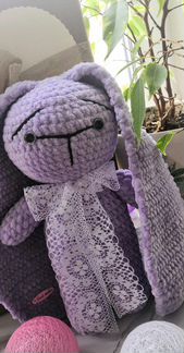 Вязаная зайка. Ручная работа