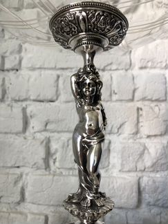 Старинная ваза для фруктов
