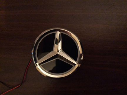 5D логотип Mercedes (белый) 95mm