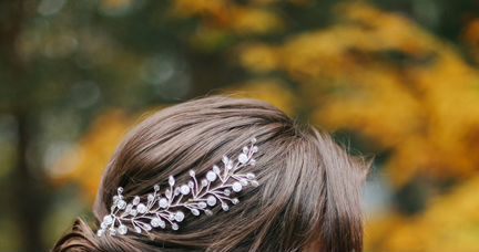 Свадебное украшение в волосы