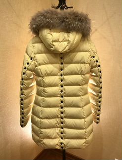 Пуховик женский