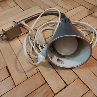 Лампа настольная