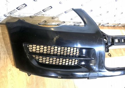 Бампер передний черный VW Touareg 07-10 г.в
