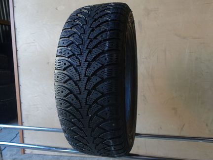 205 60 15 Nokian Hakkapeliitta-4 98VO