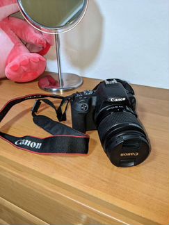 Зеркальный фотоаппарат Canon EOS 200d kit
