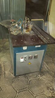 Кромкооблицовочный станок