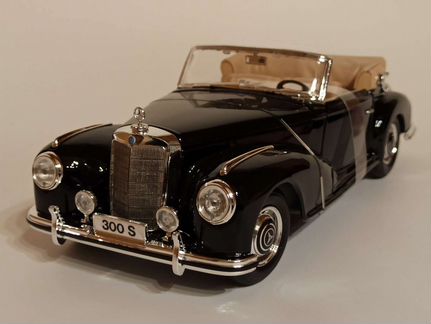 Mercedes 300S Cabriolet 1955 Maisto 1:18