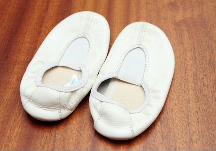 Кожаные чешки Котофей 24 р