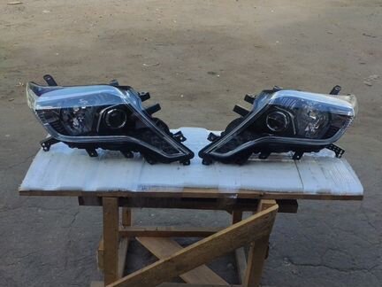 Комплект фар на Тойоту Прадо 150 led
