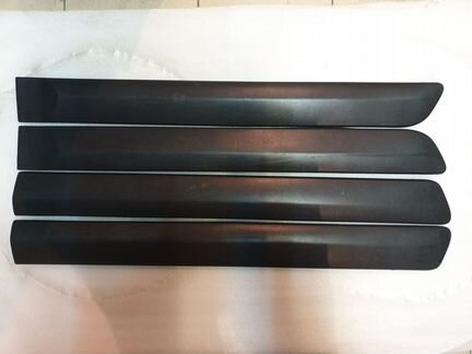 Молдинги дверей Largus/Logan/Dacia