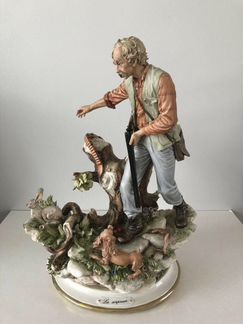 Capodimonte Охота Охотник за зайцем Каподимонте