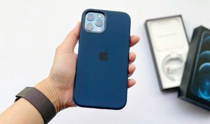 Чехол на iPhone 12 pro max