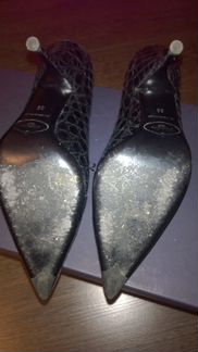 Женские туфли Prada