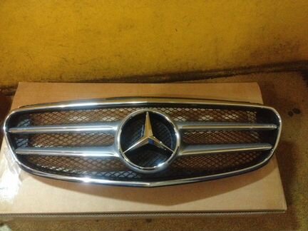 Мерседес решетка радиатора 212 Mercedes w212