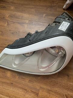 Фара на Porsche Cayenne