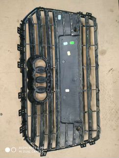 Audi A6 C7 решетка радиатора