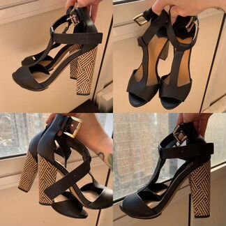 Босоножки Stradivarius