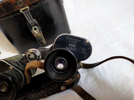 Немецкий бинокль Вермахт