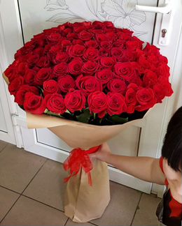 101 роза, 51 роза