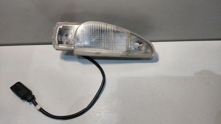 Фонарь задний правый Bentley Continental Flying