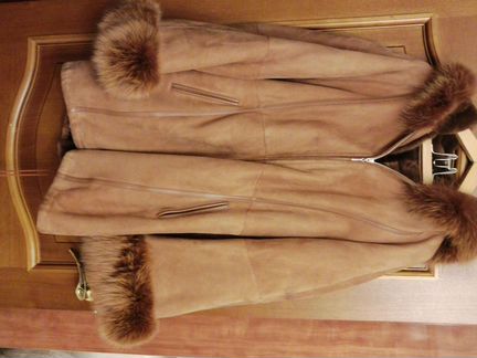 Дублёнки женская 46