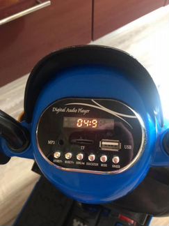 Электромобил