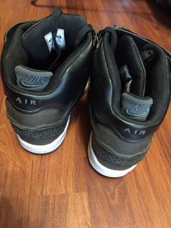 Кроссовки Nike air revolution