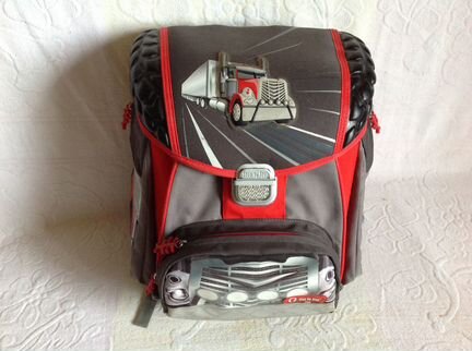 Рюкзак для мальчика с 1-3 классы