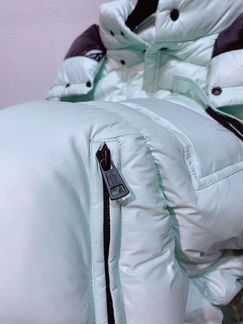 Пуховик Moncler