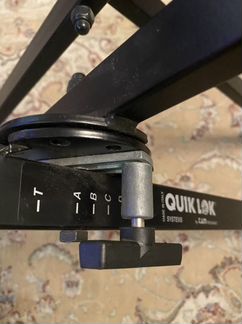 Стойка для клавишных - синтезатора Quik Lok
