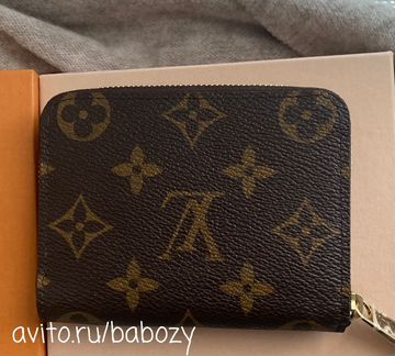 Кошелек Louis Vuitton Zippy