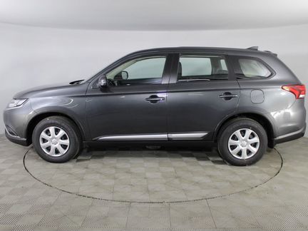 Mitsubishi Outlander 2.0 CVT, 2020