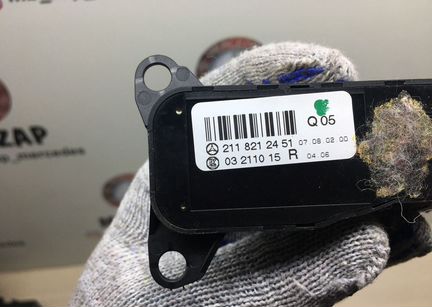 Переключатель регулировки зеркала Mercedes W211