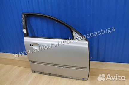 Дверь правая передняя Volvo S40