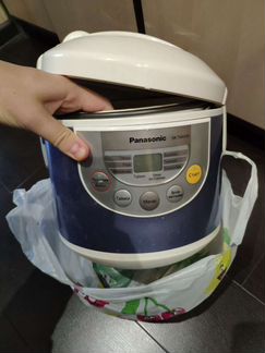 Мультиварка на запчасти Panasonic sr-tmh10