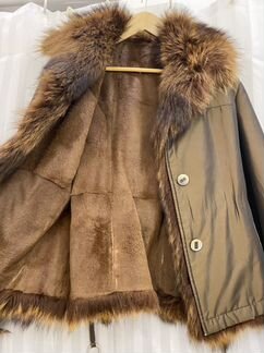 Парка, пальто, куртка, коричневая, воротник мех ли