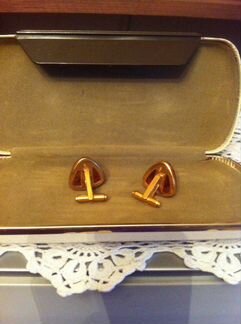 Продаю янтарные запонки. Винтаж